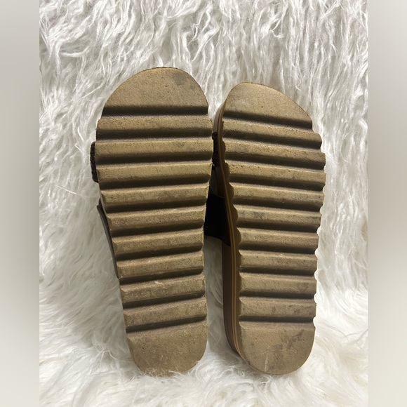 Reef Platform Sandals - Picture 3 of 4